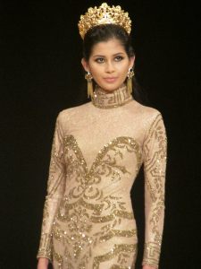 431953_4864700423029_1963954561_n