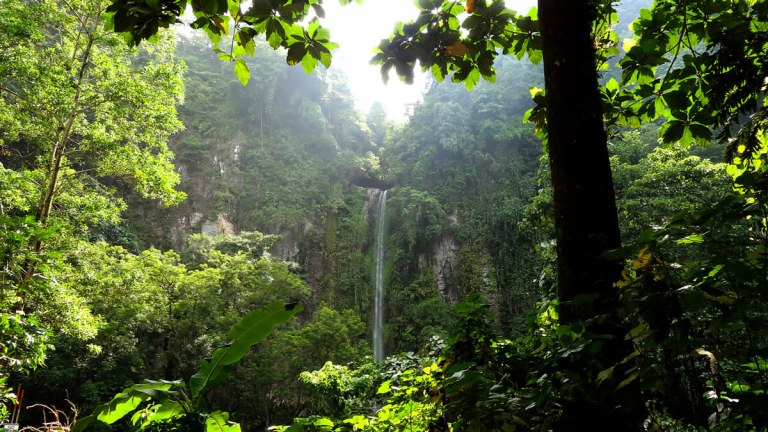 Camiguin_KatibawasanFalls