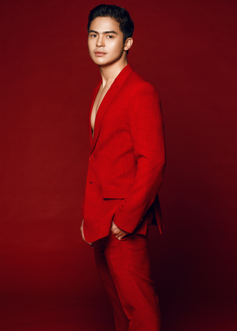 42D1EC02-5E18-47A6-8E46-06D237475E6B