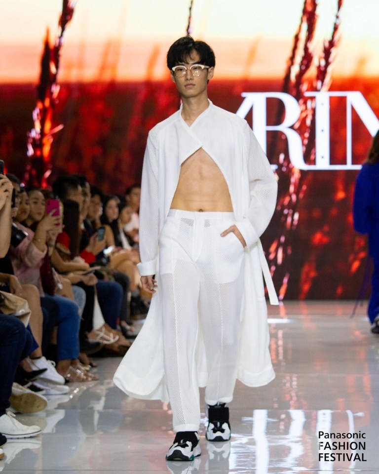 D4C14984-0B49-41C4-9189-8F07DA47F4FC